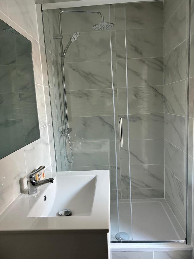 Studio 21M2 Equipe Et Meuble Centre Ville Massy Масси Экстерьер фото